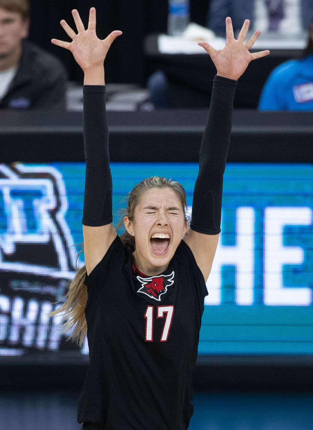 112722-owh-spo-unovolley-kc-0013.JPG